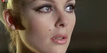 Retro Babe Strips for Group ENF CMNF CFNF