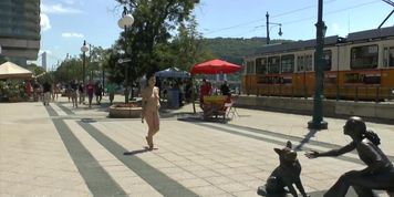 nude in public