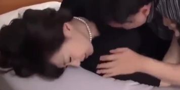 Asian Japanese MILF are blackmailed for a cell phone