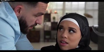 Shy arab dumpling in hijab asks her step-bro to give her the first-time screw lesson