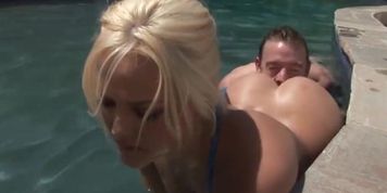 Classic sling bikini (Alexis Texas)