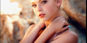 Jordyn Jones jerk off challenge #2