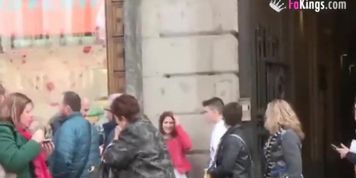 Picking up young tourists in the Madrid streets!