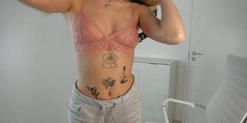 Tease on cam