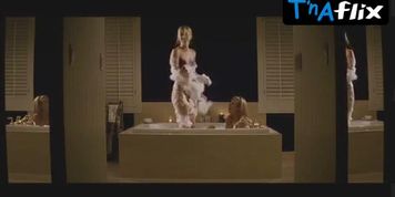 Leighton Meester Underwear Scene  in Remember The Daze