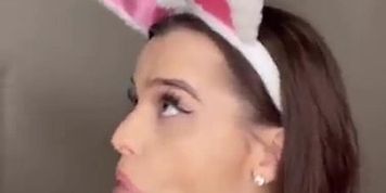 XoSarahx Bunny Deepthroat Blowjob Video Leaked