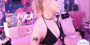 GoldenGoddessXXX