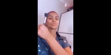 TS Masturbation & MakeUp
