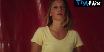 Laura Dutra Sexy Scene  in Cronica Dos Bons Malandros