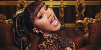 Cardi B Wap Tits