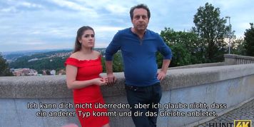 HUNT4K. Hunter bietet Geld f&iuml;&iquest;&frac12;r schmutzigen Sex mit Gentlemans Tochter an und stimmt zu