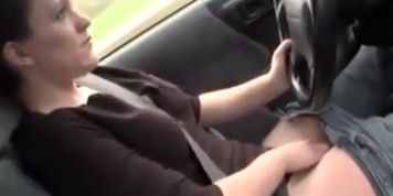 She Fingers Her Pussy While Driving