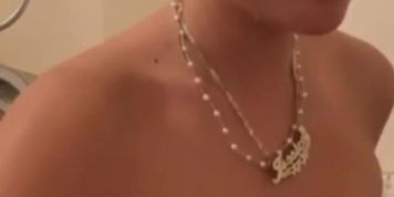 Asian Beauty Deepthroat Blowjob Leaked