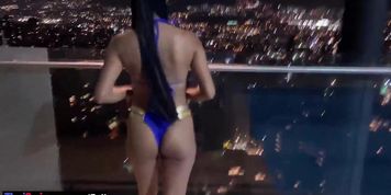 Colombian teen amateur with a big ass POV blowjob and fucked on a balcony