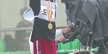 KOREAN NCT DOYOUNG BULGE ZOOM 