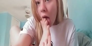 Blonde Teen Feet Self Worship