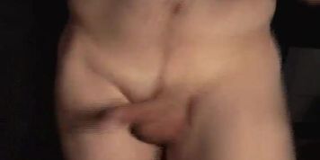 Cuckold-wannabe with tiny penis running on treadmill
