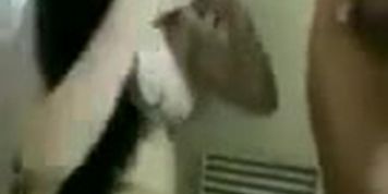 1b4c939fc19246f472d9c348f0c8da8c.mp4