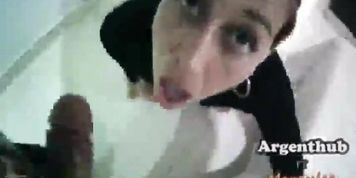 Me Cojo el Hermoso Culo de mi Suegra