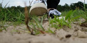 Slow-mo Giantess Crush (converse) (Gina Carano)
