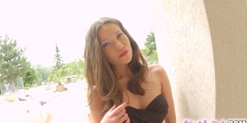 GIVE ME PINK - Dildo play with hot Subil Arch