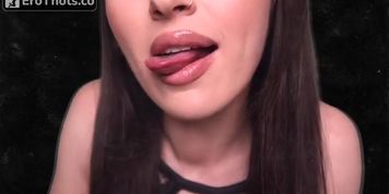 Goddess Alessa - Slurp It!