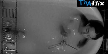Blanca Loaria Sexy Scene  in Que Camila No Se Muera