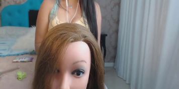 SFW [ASMR] Escovando os Cabelos  Brushing Hair  mexendo no cabelo 