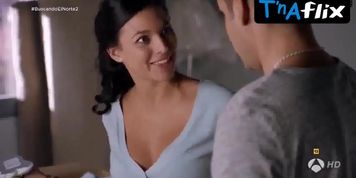 Elisa Mouliaa Butt,  Breasts Scene  in Buscando El Norte