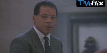 Belinda Bauer Sexy Scene  in Robocop 2