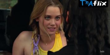 Virginia Gardner Lesbian Scene  in Marvel'S Runaways (Van Damage)
