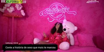 Lana Borges' Explicit Flagra: The Hottest Brunette Is Caught Masturbating!