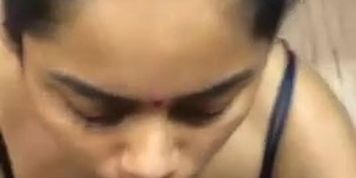 Hot Indian bhabhi giving blowjob