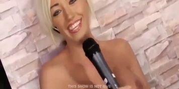 Kerrie lee cowan playing with pussy on babestation.