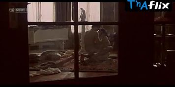Julia Stemberger Breasts Scene  in Herzklopfen