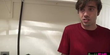 Bratty stepsister seduces dude on fucking in the laundry
