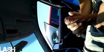 flash and cum in car