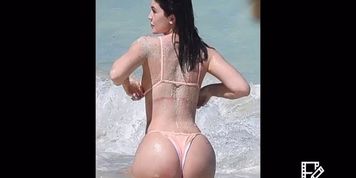 Kylie Jenner Hottest Moments