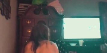 Teasing Twerk