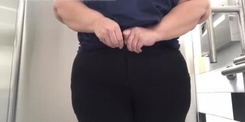 BBW Gilf Spreading Delicious Juicy Ripe Booty
