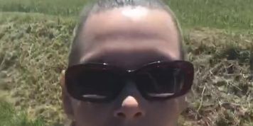 Sneeky tits out in public 