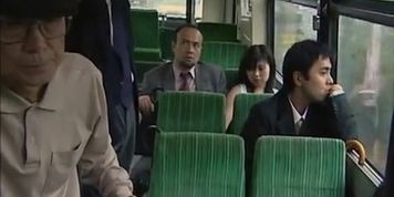 The bus was so hot - Japanese bus 11 - Lovers go wild