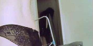 small breasted mom caught on voyeur camera
