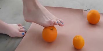 Crush Foot Fetish (Gina Carano)