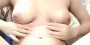 Sexy Desi Girl Masturbating Her Beautiful Pussy