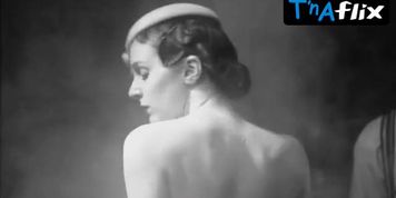 Olivia Rameau Breasts,  Butt Scene  in Keyhole