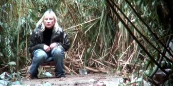 voyeur public girls peeing 1