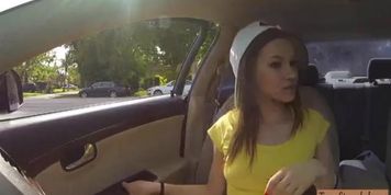 Amateur hicthhiker teen fucked outdoors