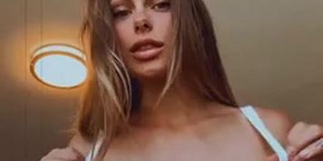 Lana Rose nipple slip - Thothub (Nestee Shy)