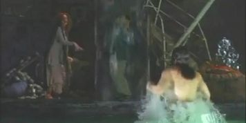 Alyssa Milano Sexy Scene  in Charmed